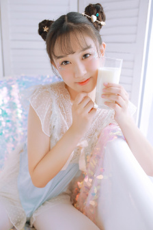 一春浮梦到梅花